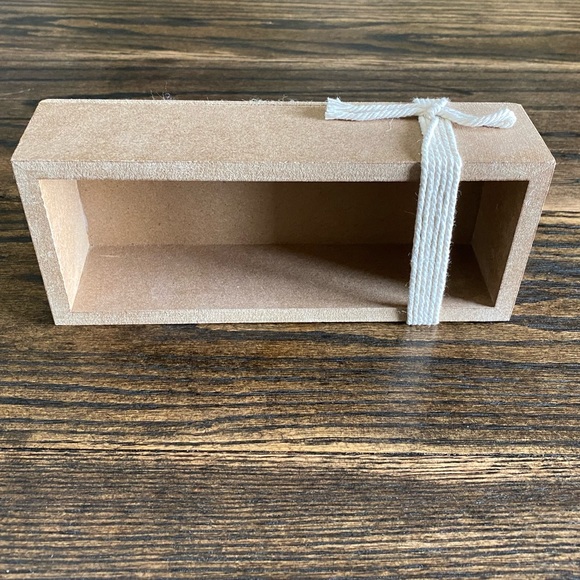 Happiness Comes In Waves Home Decor - Picture 4 of 7